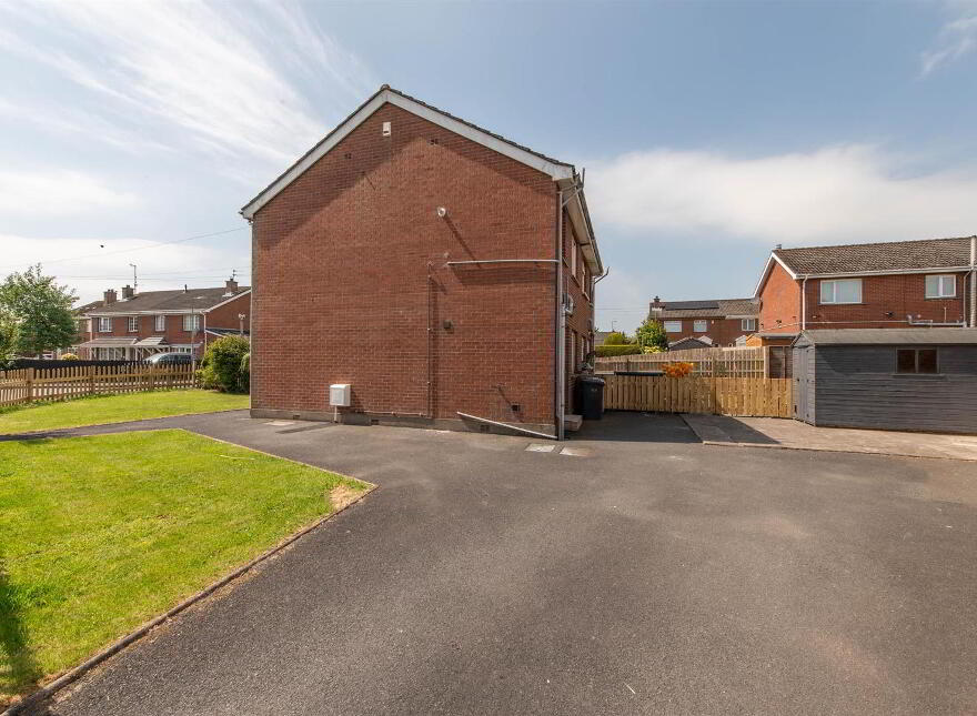 1 Winchester Drive, Carryduff, Belfast, BT8 8QD