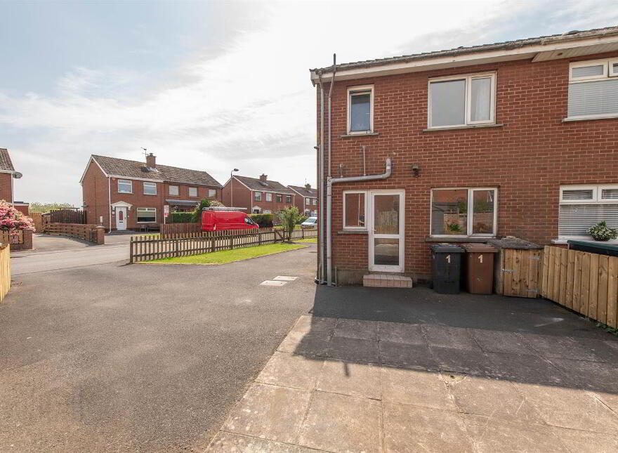 1 Winchester Drive, Carryduff, Belfast, BT8 8QD