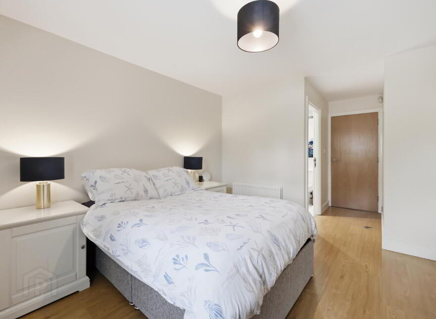 Apt 4, 1 Deramore Park South, Belfast, BT9 5JJ