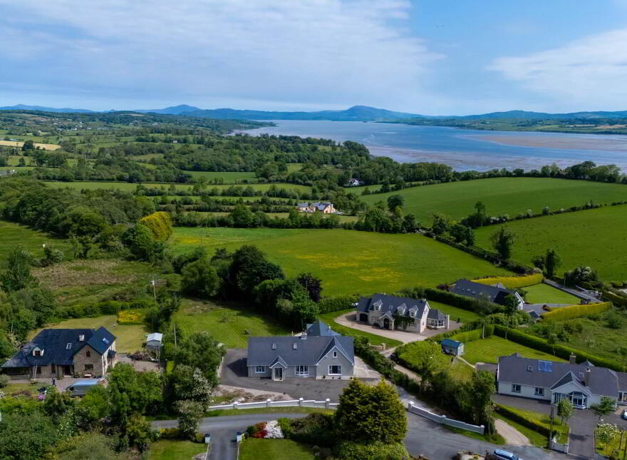 Golf Course Road, Campbellstown, Letterkenny, F92X9D8