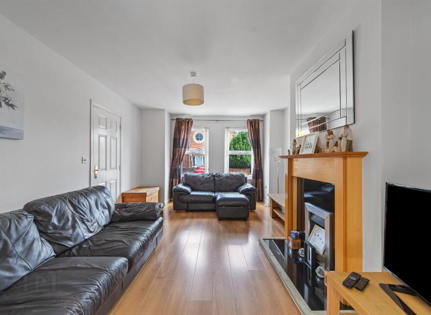 28 Wolfhill Manor, Belfast, BT14 8DE