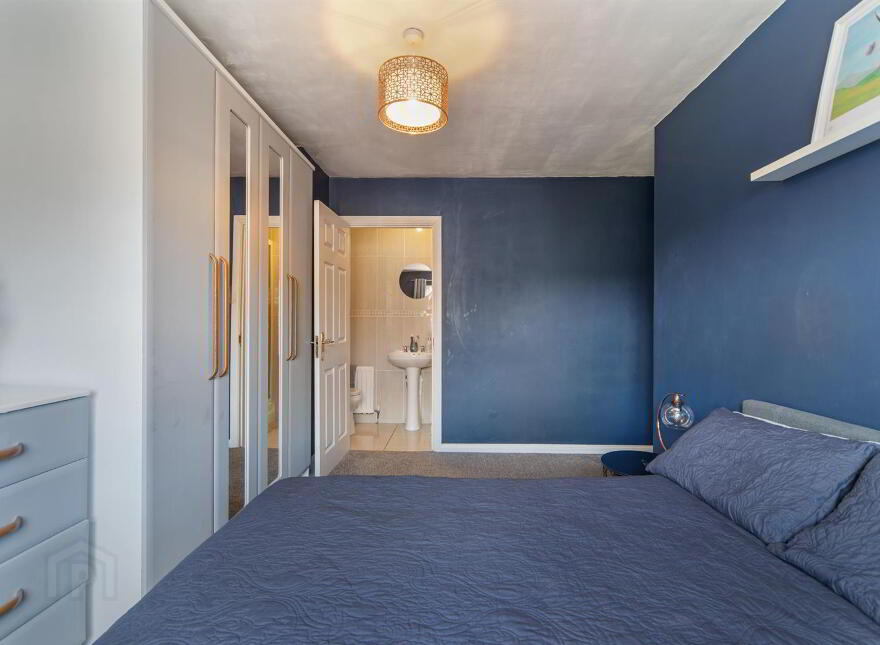28 Wolfhill Manor, Belfast, BT14 8DE