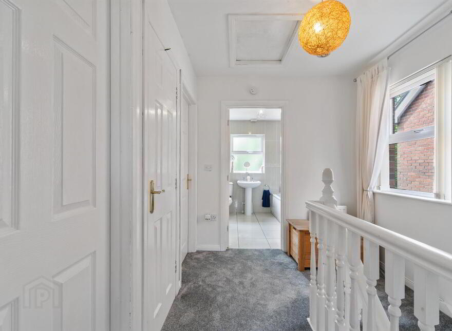 28 Wolfhill Manor, Belfast, BT14 8DE