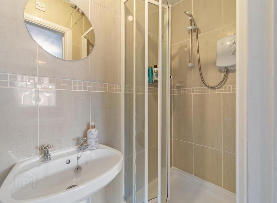 28 Wolfhill Manor, Belfast, BT14 8DE