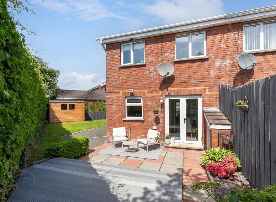 43 Knockview Road, Newtownabbey, BT36 6TT