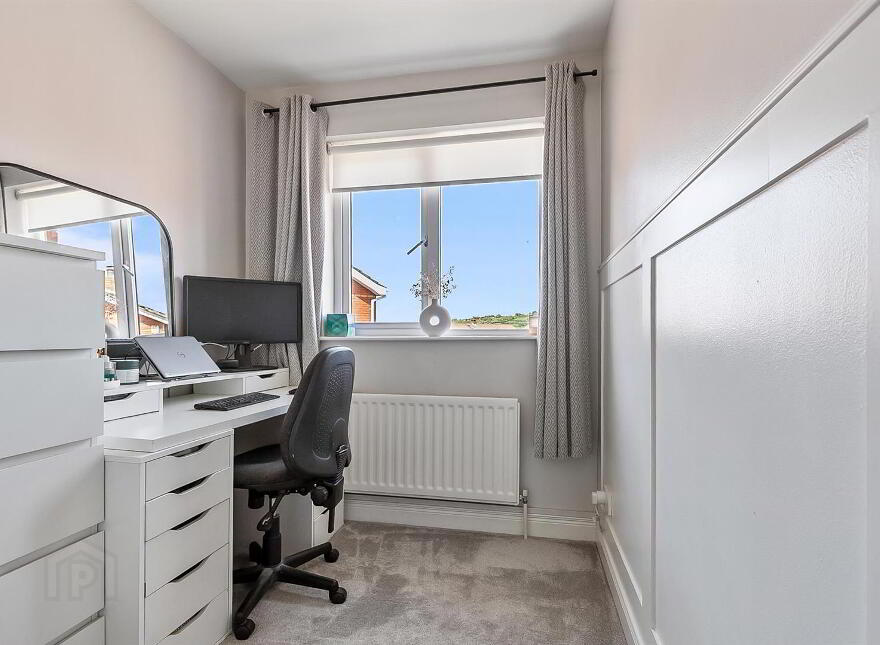 43 Knockview Road, Newtownabbey, BT36 6TT