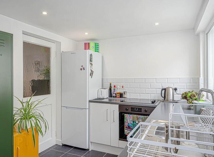 64 Ogilvie Street, Woodstock Road, Belfast, BT6 8NH