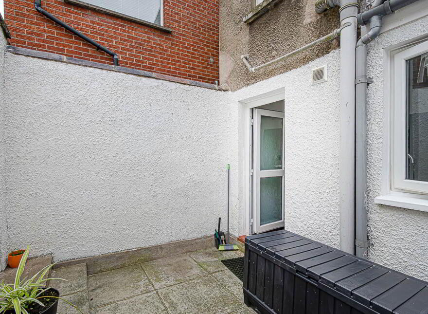 64 Ogilvie Street, Woodstock Road, Belfast, BT6 8NH