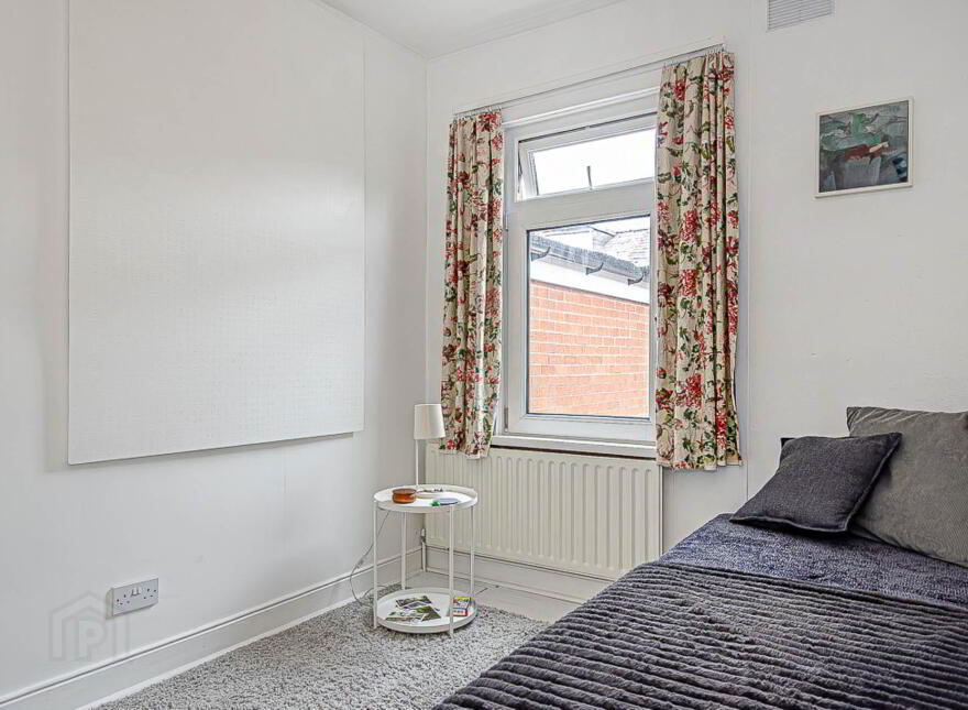 64 Ogilvie Street, Woodstock Road, Belfast, BT6 8NH