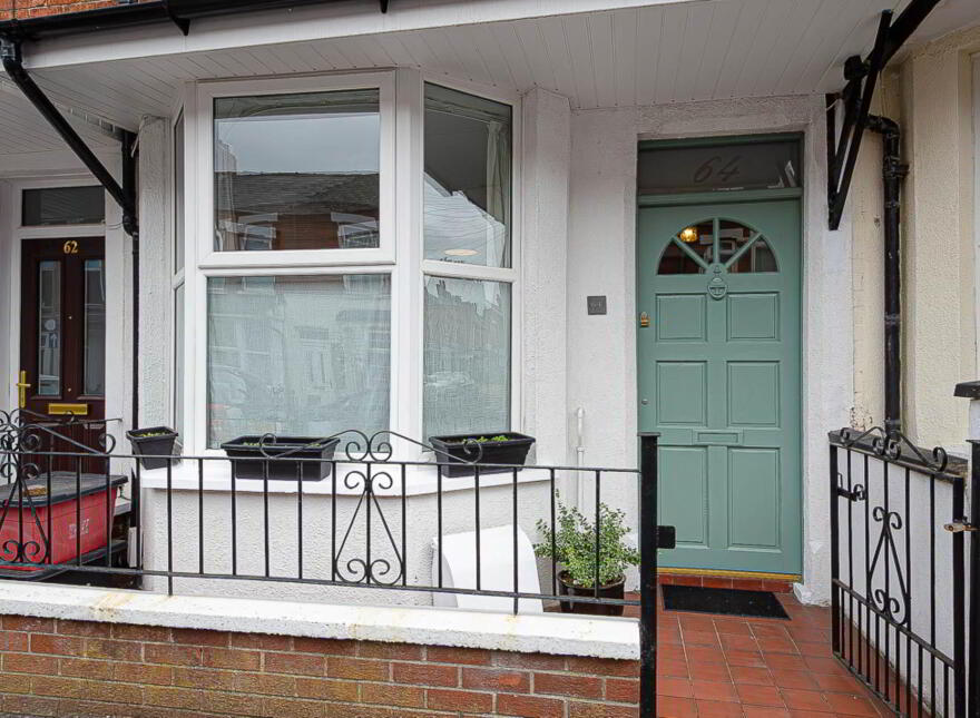 64 Ogilvie Street, Woodstock Road, Belfast, BT6 8NH