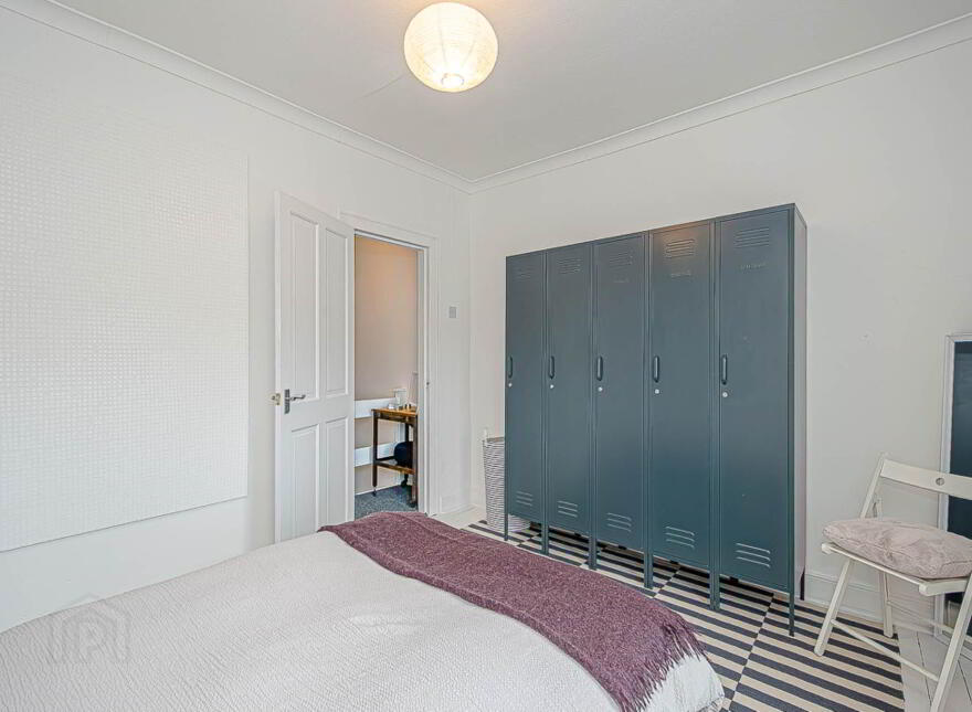 64 Ogilvie Street, Woodstock Road, Belfast, BT6 8NH