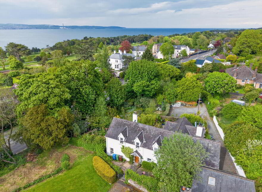 175 Bangor Road, Holywood, BT18 0ET