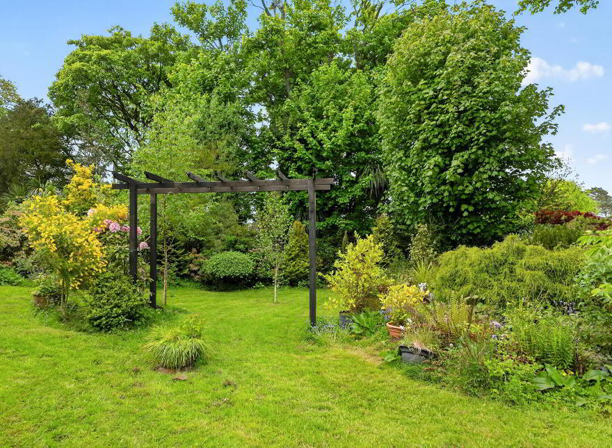 175 Bangor Road, Holywood, BT18 0ET