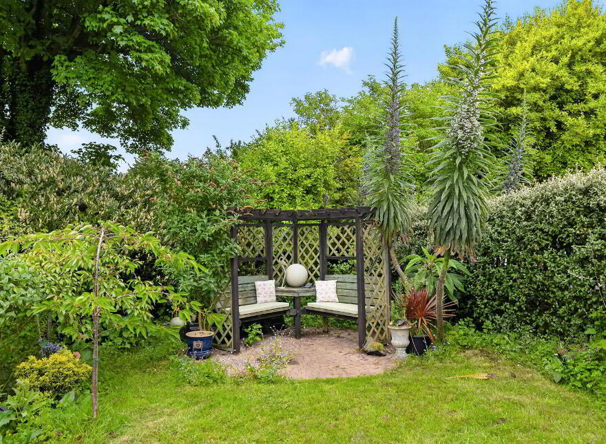 175 Bangor Road, Holywood, BT18 0ET