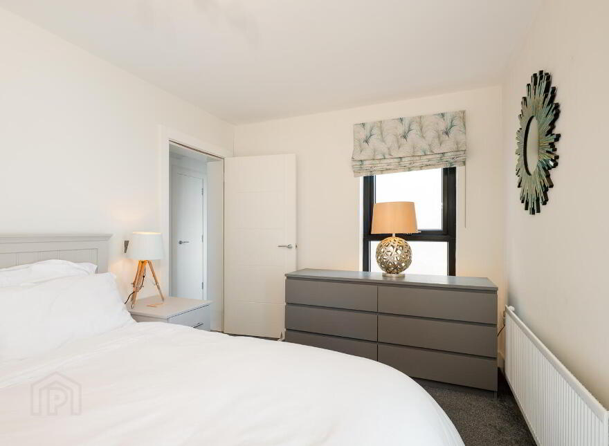 Apt 2, 63 Beach Road, Portballintrae, Bushmills, BT57 8RT