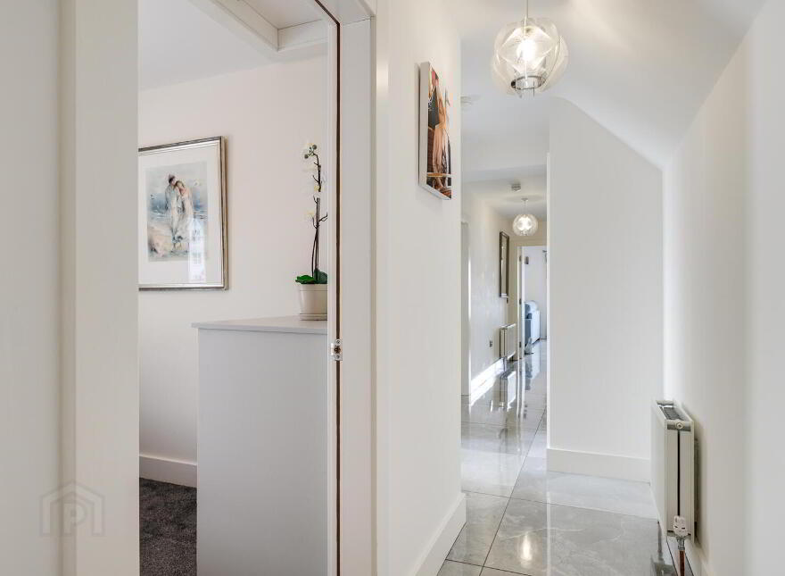 Apt 2, 63 Beach Road, Portballintrae, Bushmills, BT57 8RT