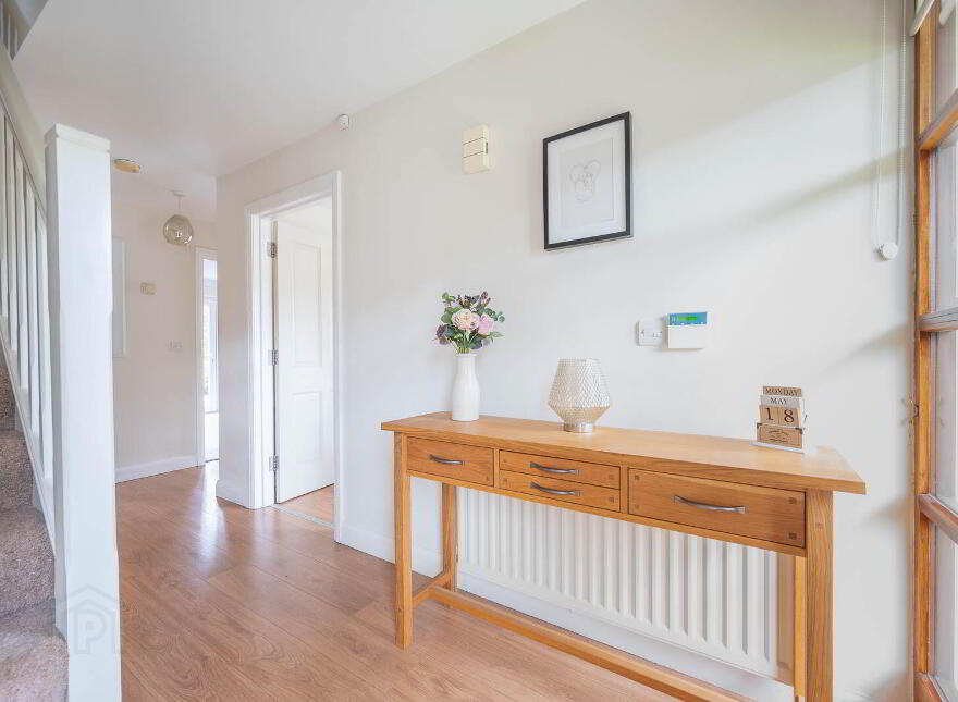 25 Walmer Grove, Bangor, BT19 1GR