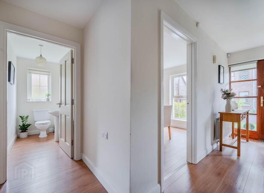 25 Walmer Grove, Bangor, BT19 1GR