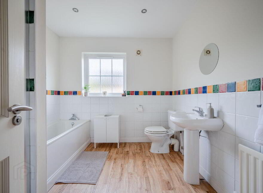 25 Walmer Grove, Bangor, BT19 1GR