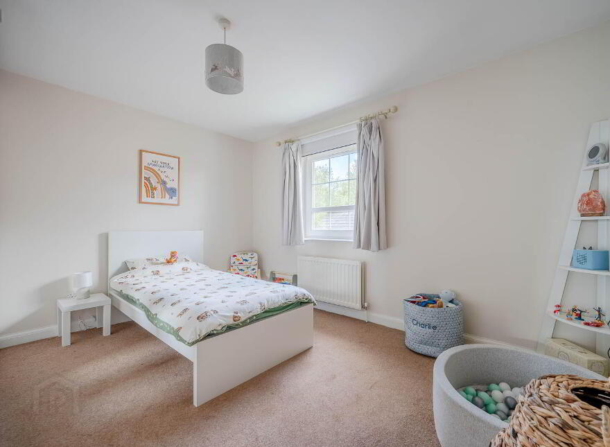 25 Walmer Grove, Bangor, BT19 1GR