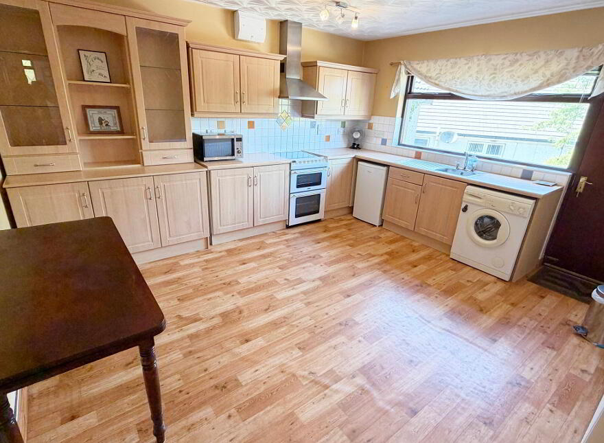21 Richmond Crescent, Ballymoney, BT53 7BN