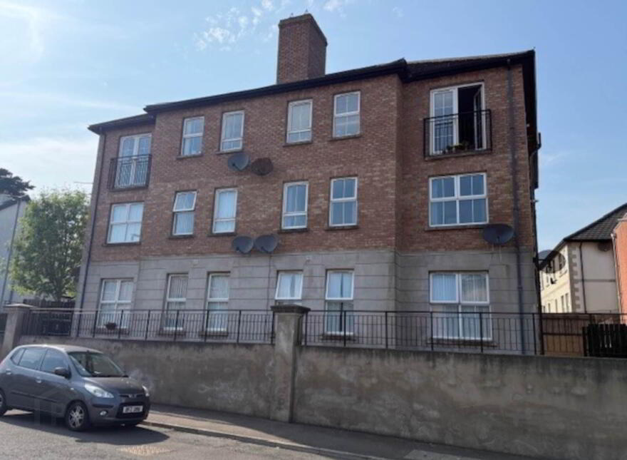 7 Old Shore Court, Carrickfergus, BT38 8WN