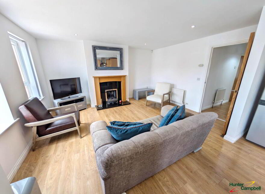 7 Old Shore Court, Carrickfergus, BT38 8WN