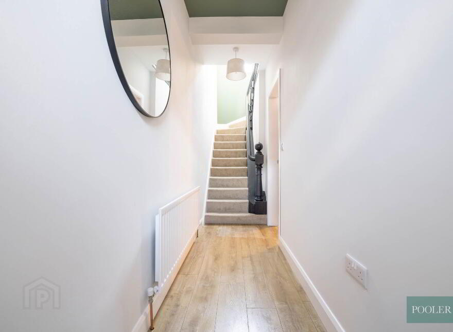 158 Woodstock Road, Belfast, BT6 8AF photo 2