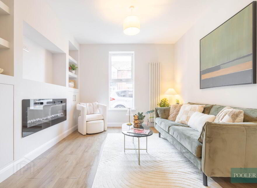 158 Woodstock Road, Belfast, BT6 8AF
