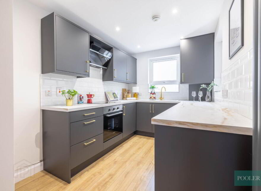 158 Woodstock Road, Belfast, BT6 8AF