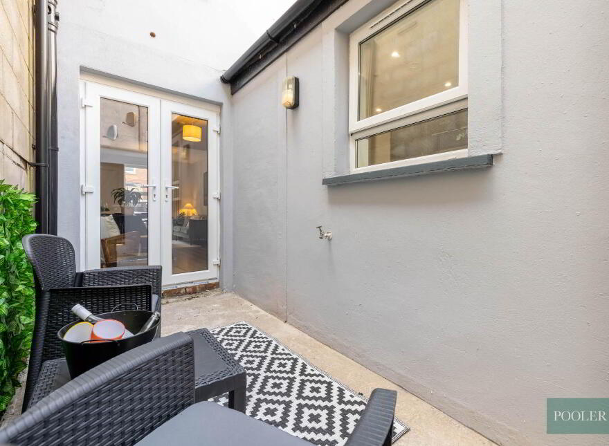 158 Woodstock Road, Belfast, BT6 8AF