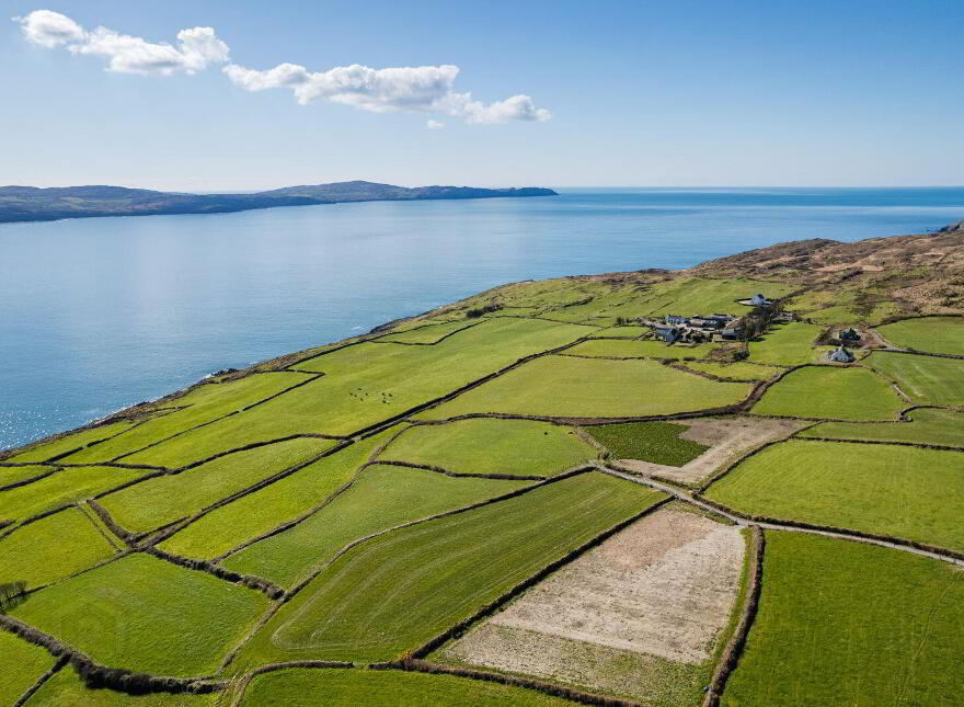 Ballyieragh, Kilcrohane, P75NX58