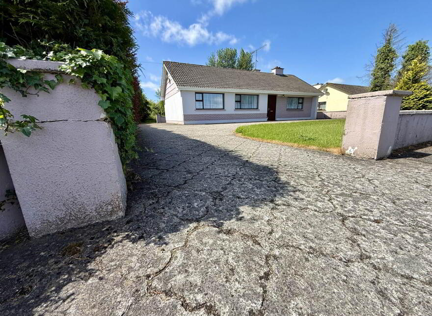 Carrick, Ballinlough, F45A296