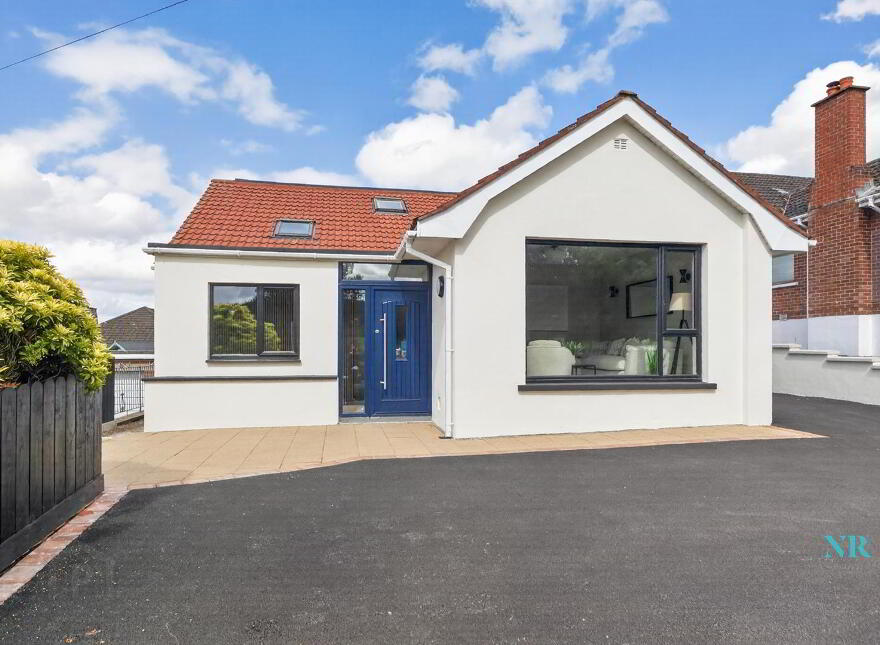 4 Glencregagh Road, Belfast, BT8 6FZ
