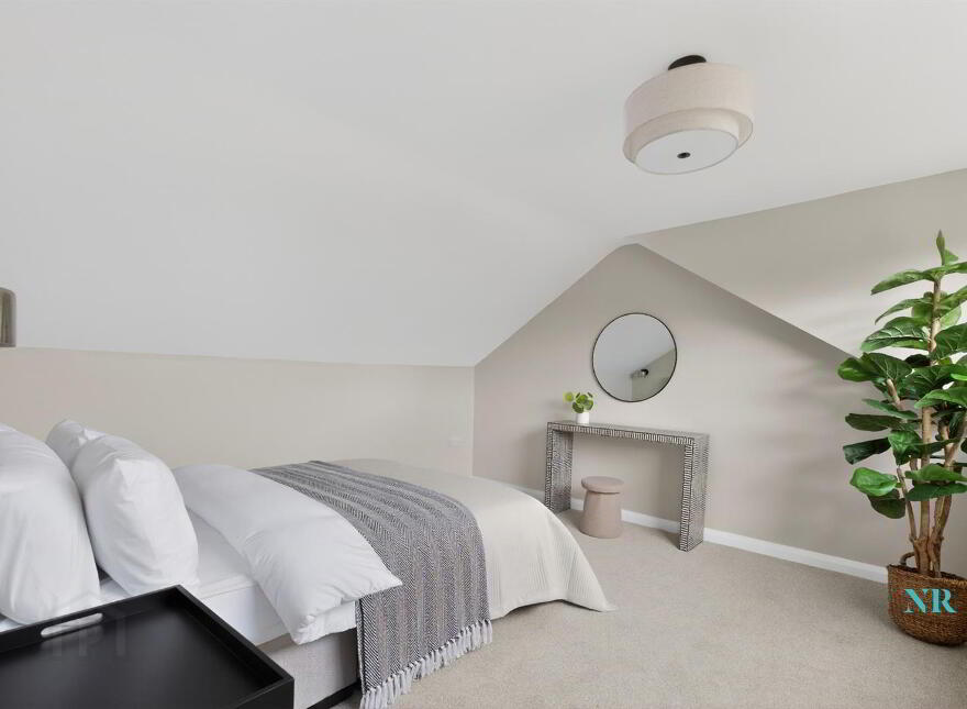 4 Glencregagh Road, Belfast, BT8 6FZ