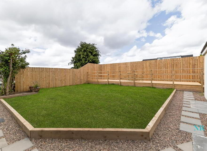 4 Glencregagh Road, Belfast, BT8 6FZ