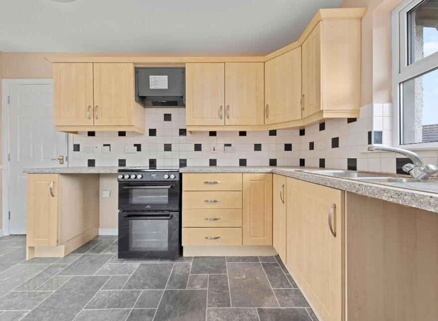 12 Mussenden Grove, Articlave, Coleraine, BT51 4XX