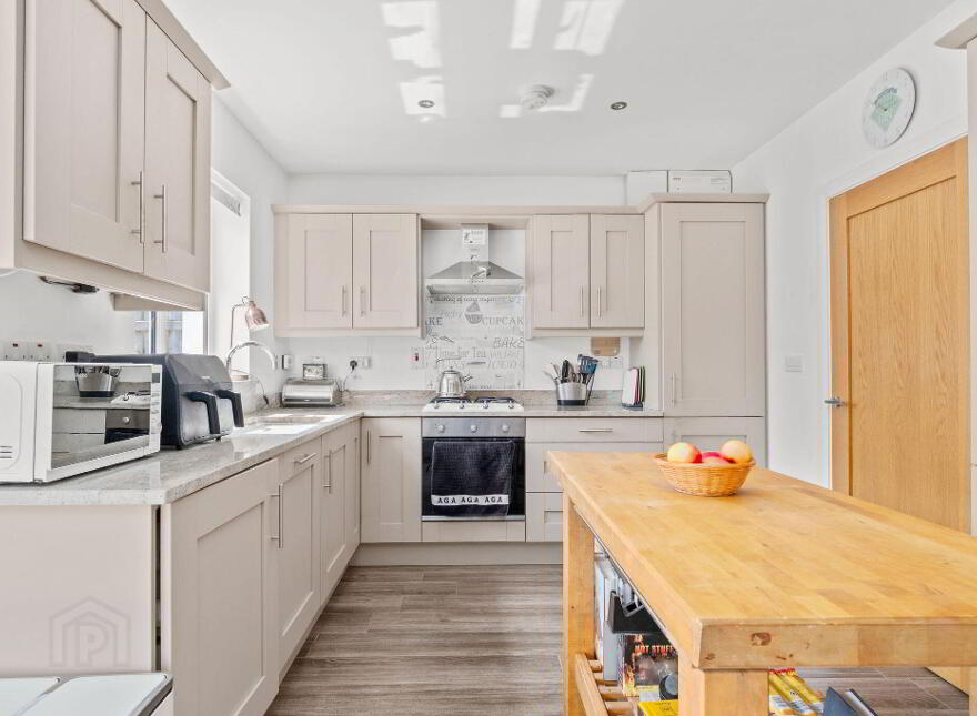 73 Magheraboy Avenue, Portrush, BT56 8GW