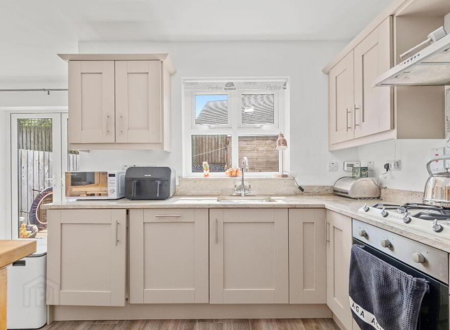 73 Magheraboy Avenue, Portrush, BT56 8GW