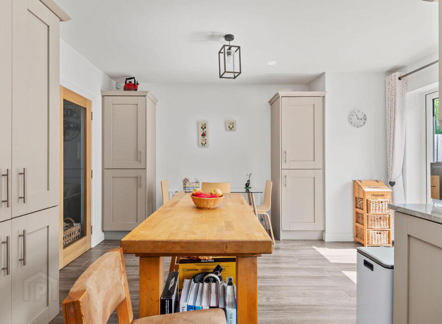 73 Magheraboy Avenue, Portrush, BT56 8GW