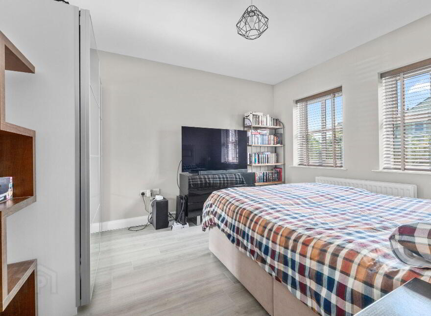 73 Magheraboy Avenue, Portrush, BT56 8GW
