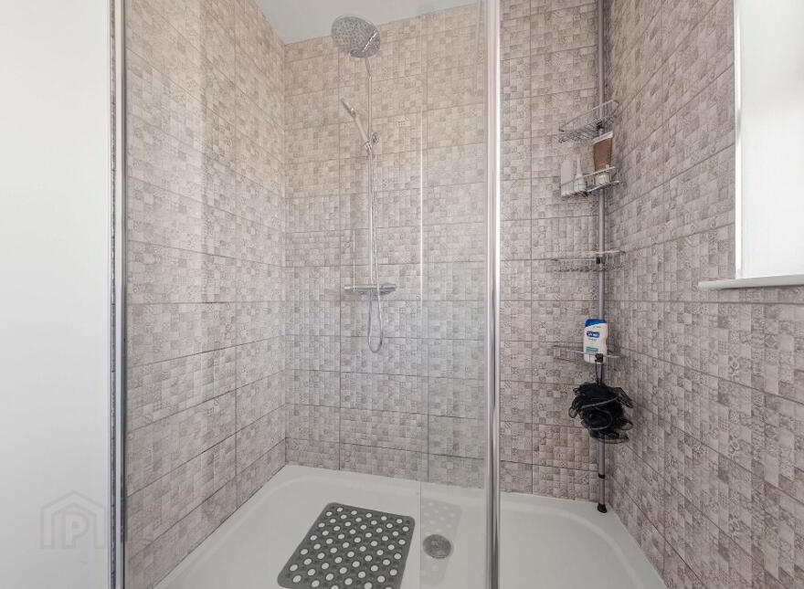 73 Magheraboy Avenue, Portrush, BT56 8GW