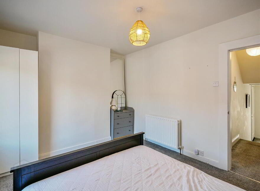 111 Ogilvie Street, Woodstock / Cregagh Road, Belfast, BT6 8NH