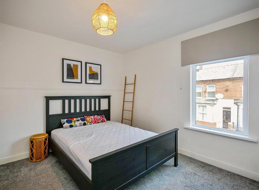 111 Ogilvie Street, Woodstock / Cregagh Road, Belfast, BT6 8NH
