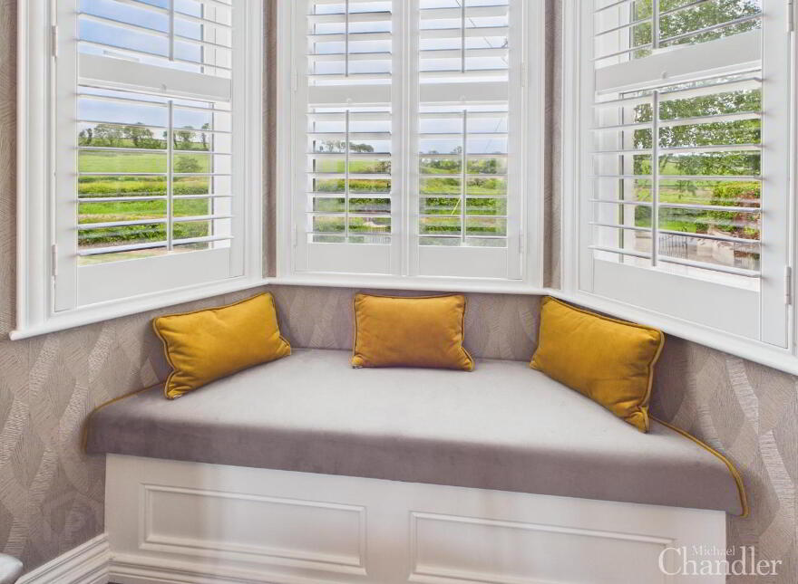 64 Lisburn Road, Saintfield, Ballynahinch, BT24 7BP