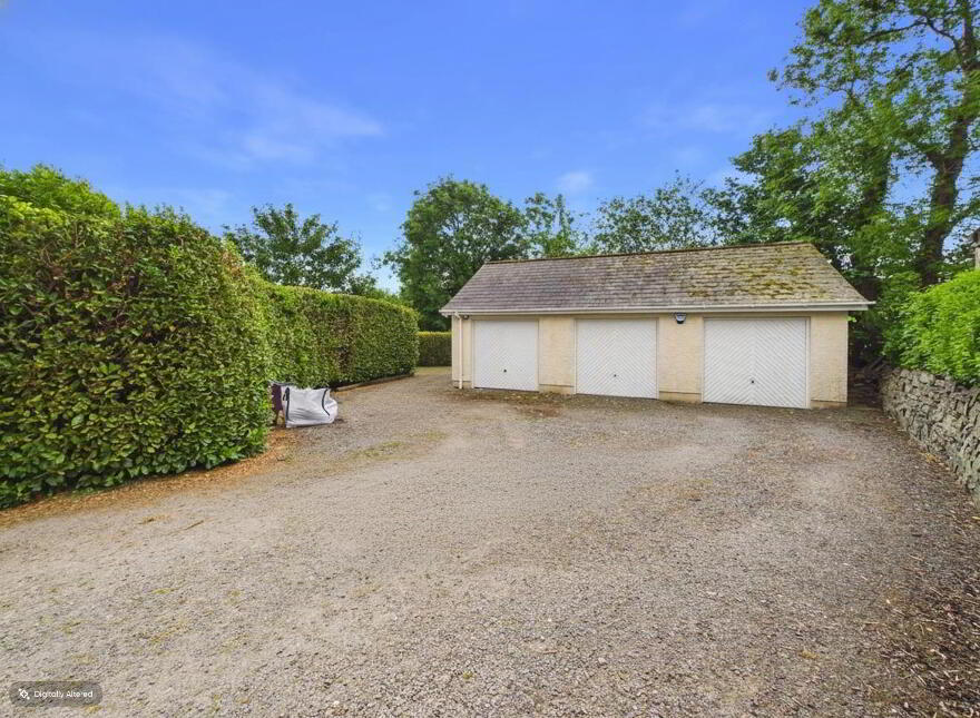 64 Lisburn Road, Saintfield, Ballynahinch, BT24 7BP