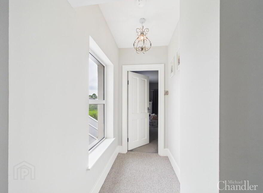 64 Lisburn Road, Saintfield, Ballynahinch, BT24 7BP