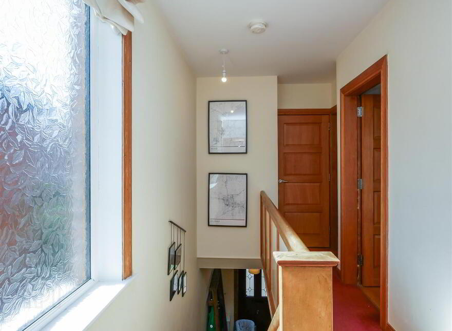32 Queensberry Park, Rosetta, Belfast, BT6 0HN