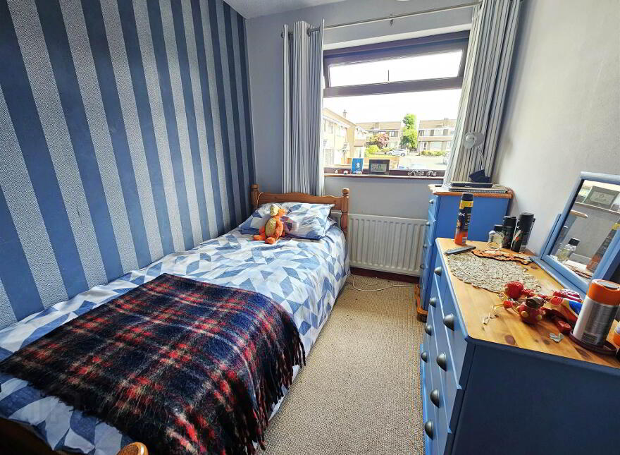 15 Glenhead Avenue, Dunmurry, Belfast, BT17 9AX