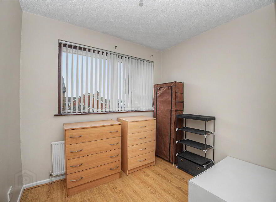 2 Lake Glen Park, Belfast, BT11 8TE